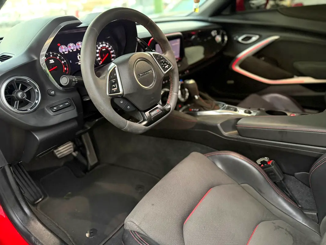 CHEVROLET Camaro ZL1 2019 - photo 10 - Import Émirats | International Cars
