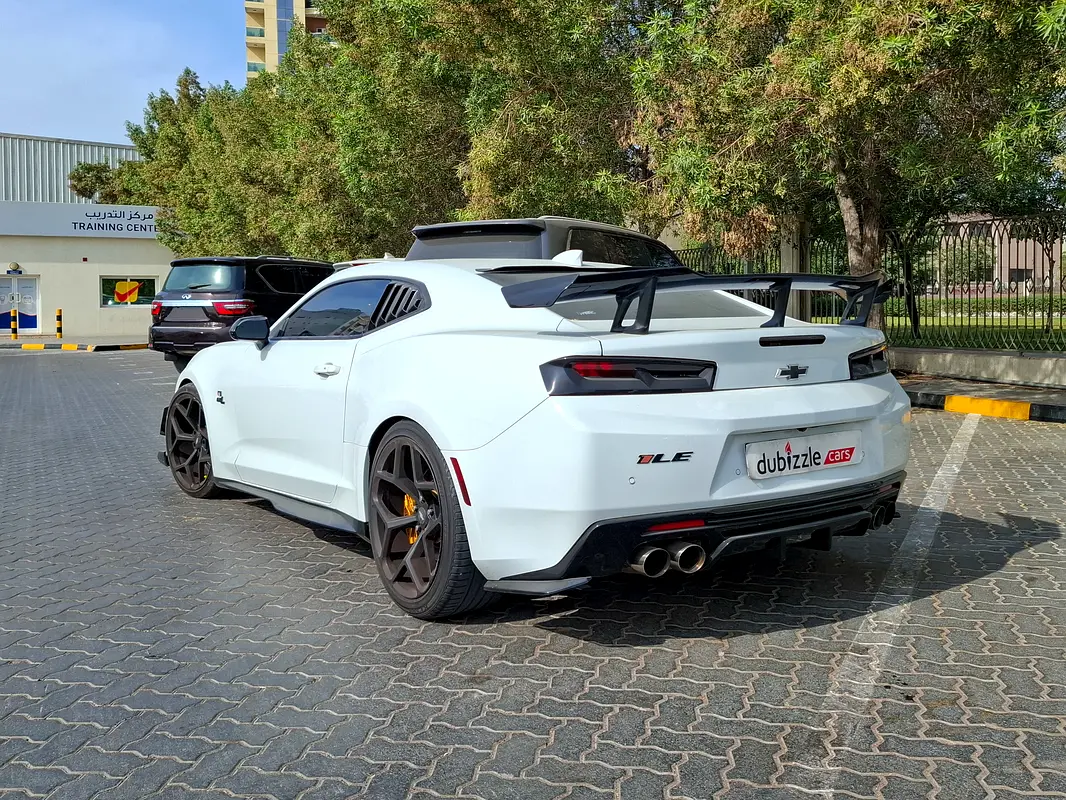 CHEVROLET Camaro 2SS 2016 - photo 11 - Import Émirats | International Cars