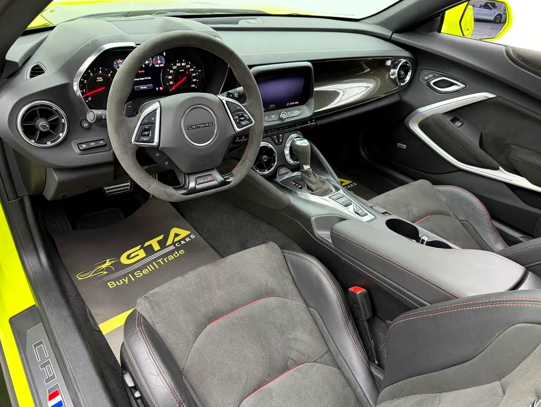 CHEVROLET Camaro ZL1 2020 - photo 10 - Import Émirats | International Cars