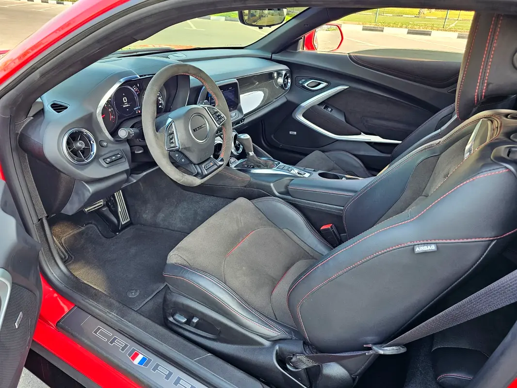 CHEVROLET Camaro ZL1 2023 - photo 8 - Import Émirats | International Cars