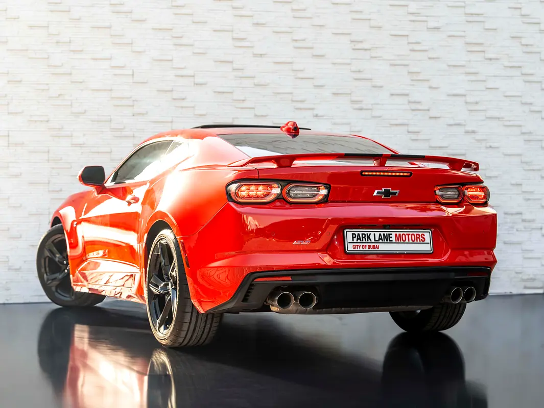 CHEVROLET Camaro 2SS 2023 - photo 3 - Import Émirats | International Cars