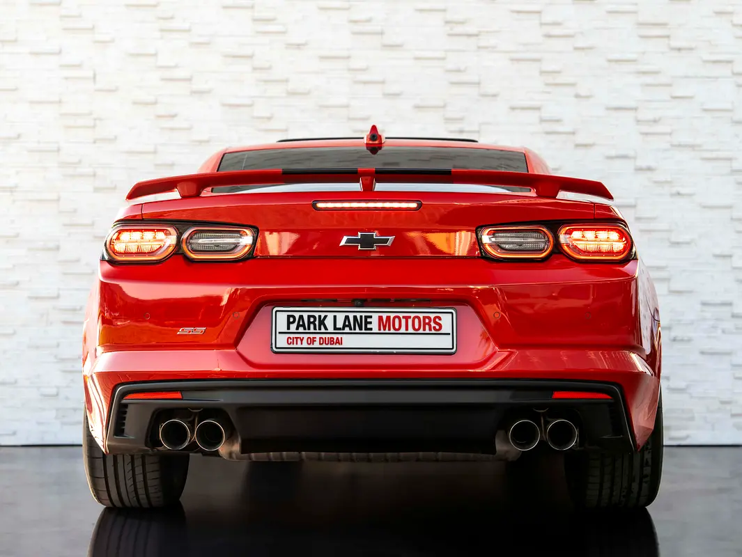 CHEVROLET Camaro 2SS 2023 - photo 4 - Import Émirats | International Cars