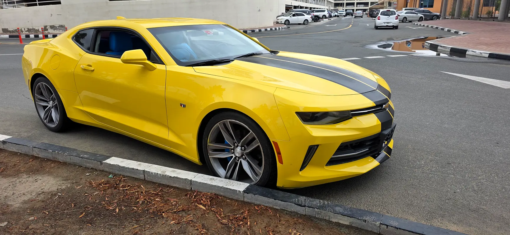 CHEVROLET Camaro 1LT 2017 - photo 4 - Import Émirats | International Cars