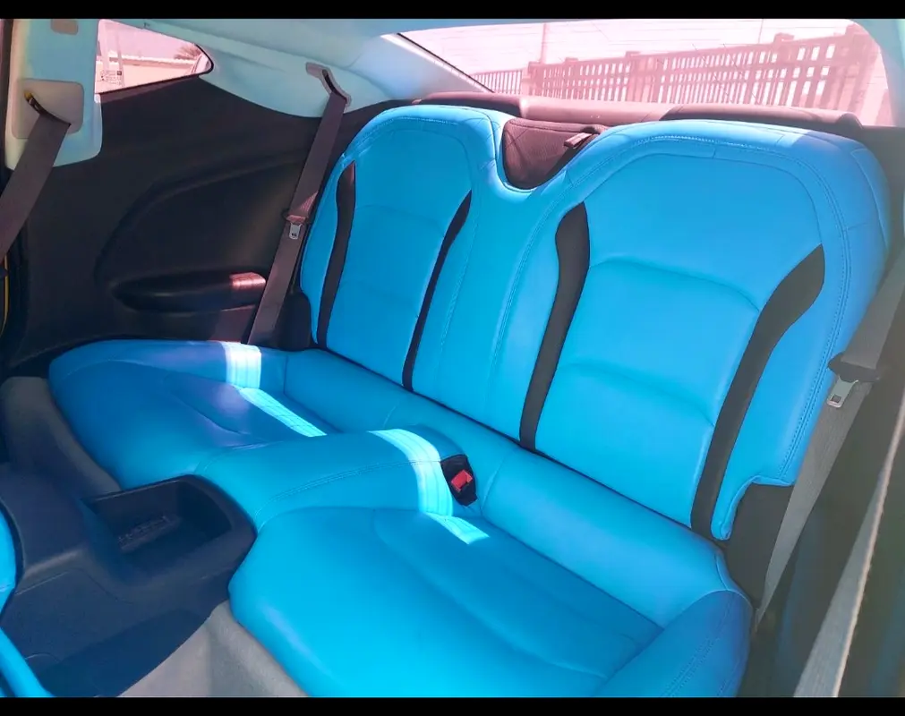 CHEVROLET Camaro 1LT 2017 - photo 6 - Import Émirats | International Cars