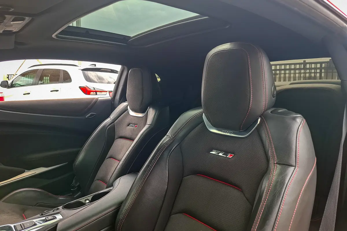 CHEVROLET Camaro ZL1 2019 - photo 11 - Import Émirats | International Cars