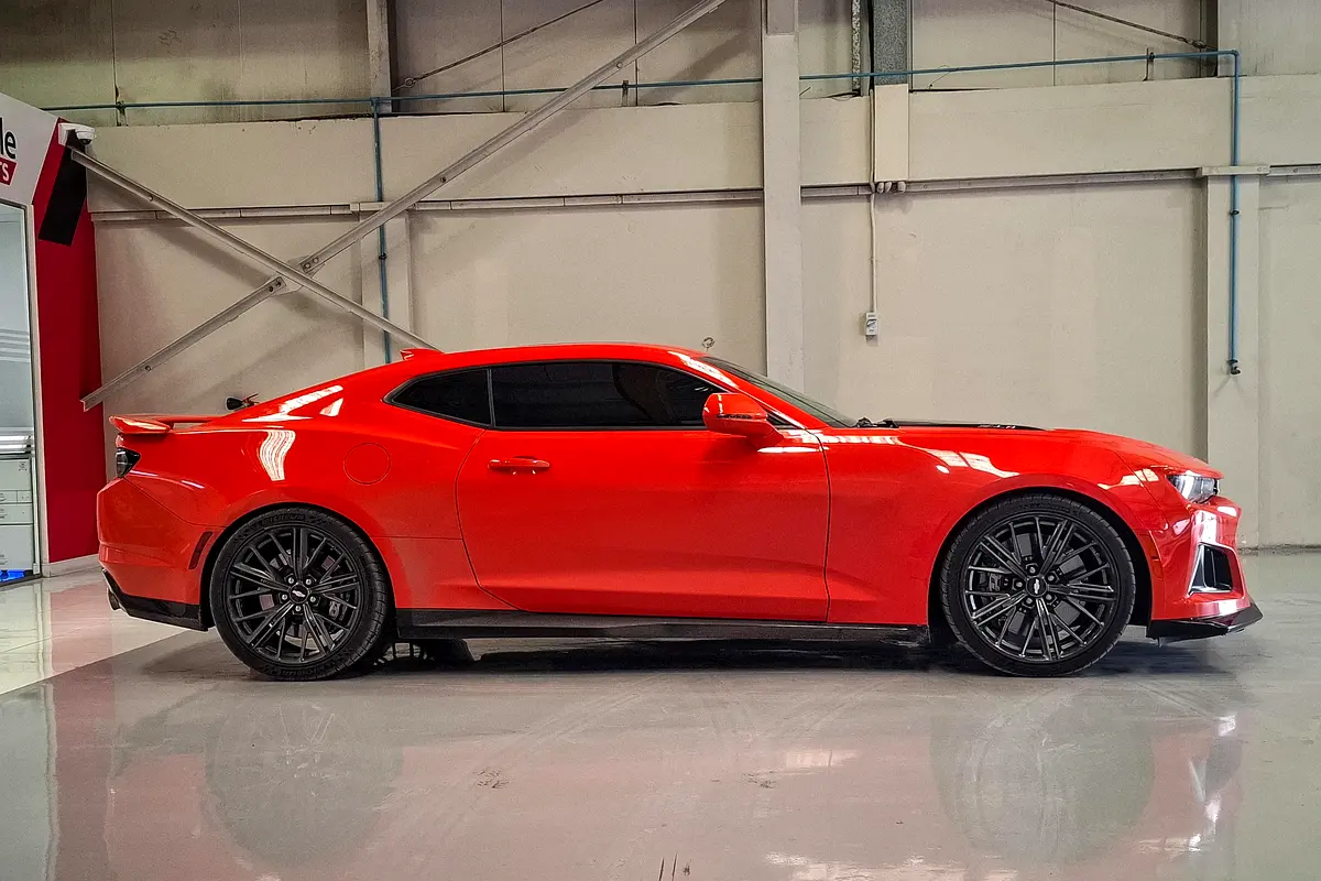 CHEVROLET Camaro ZL1 2019 - photo 4 - Import Émirats | International Cars