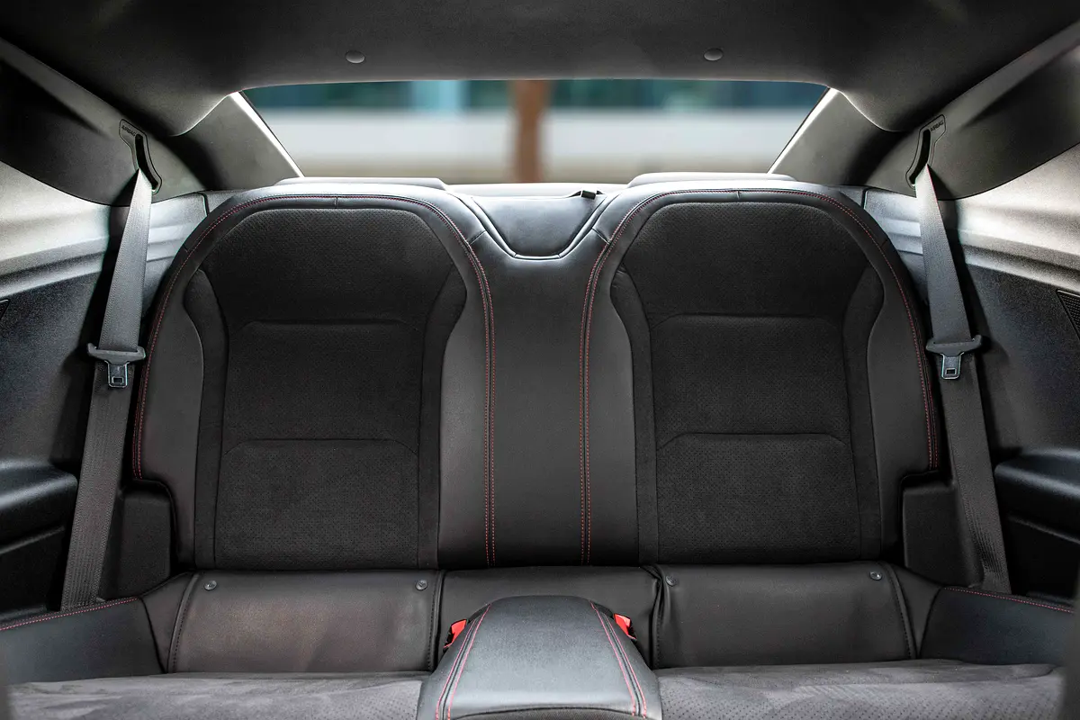 CHEVROLET Camaro ZL1 2023 - photo 12 - Import Émirats | International Cars