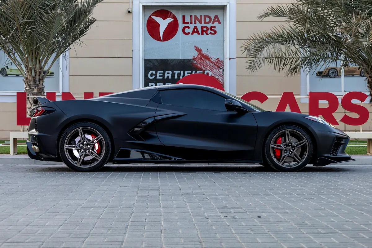 CHEVROLET Corvette Stingray 2022 - photo 9 - Import Émirats | International Cars