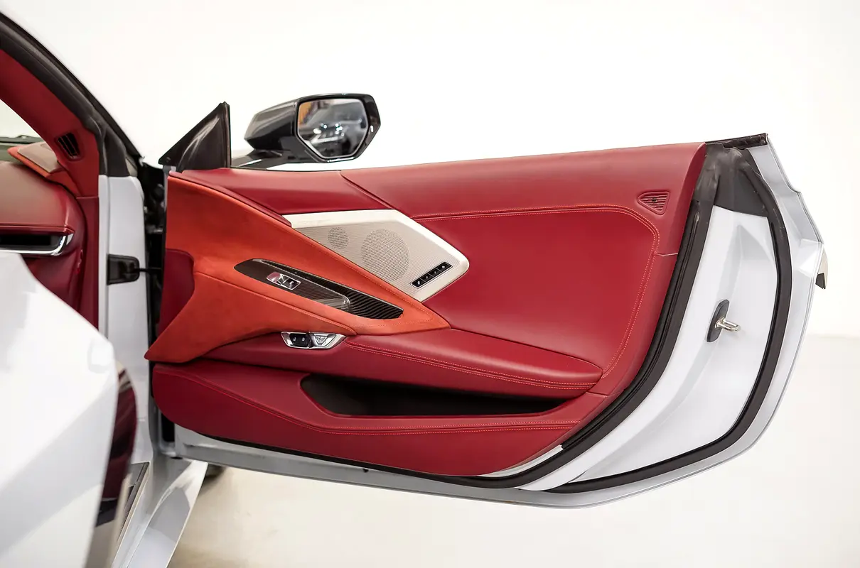 CHEVROLET Corvette Stingray 2020 - photo 10 - Import Émirats | International Cars