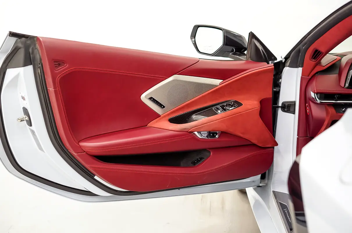 CHEVROLET Corvette Stingray 2020 - photo 5 - Import Émirats | International Cars