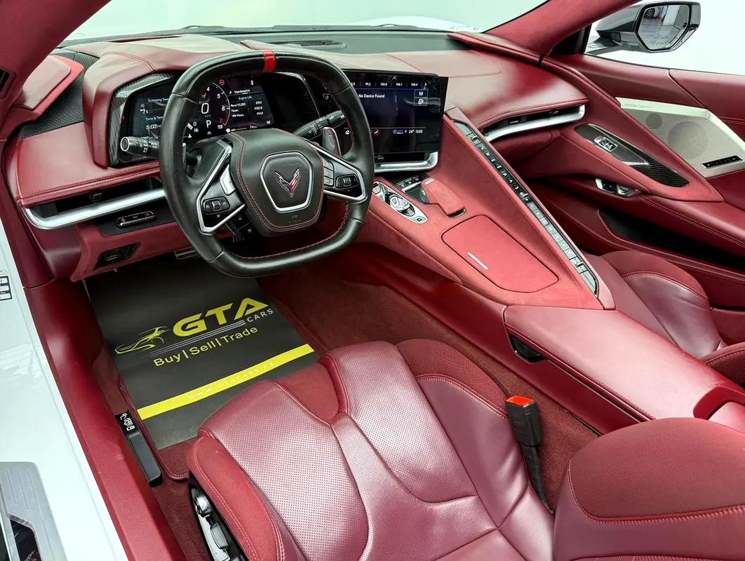 CHEVROLET Corvette C8 3LT 2021 - photo 10 - Import Émirats | International Cars