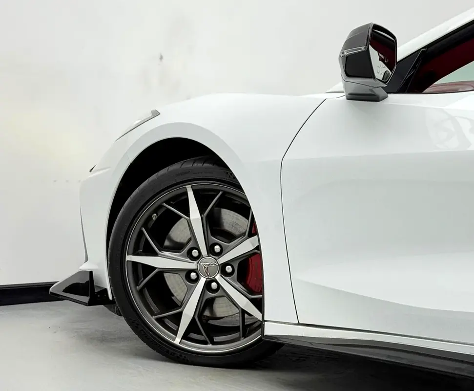 CHEVROLET Corvette C8 3LT 2021 - photo 8 - Import Émirats | International Cars