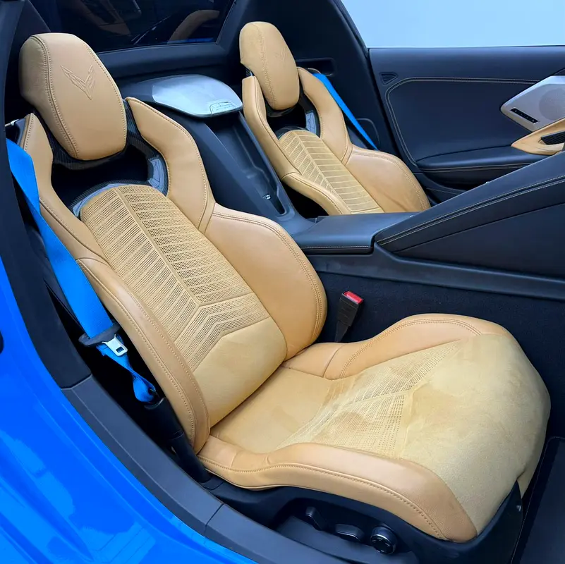 CHEVROLET Corvette Stingray 2022 - photo 12 - Import Émirats | International Cars