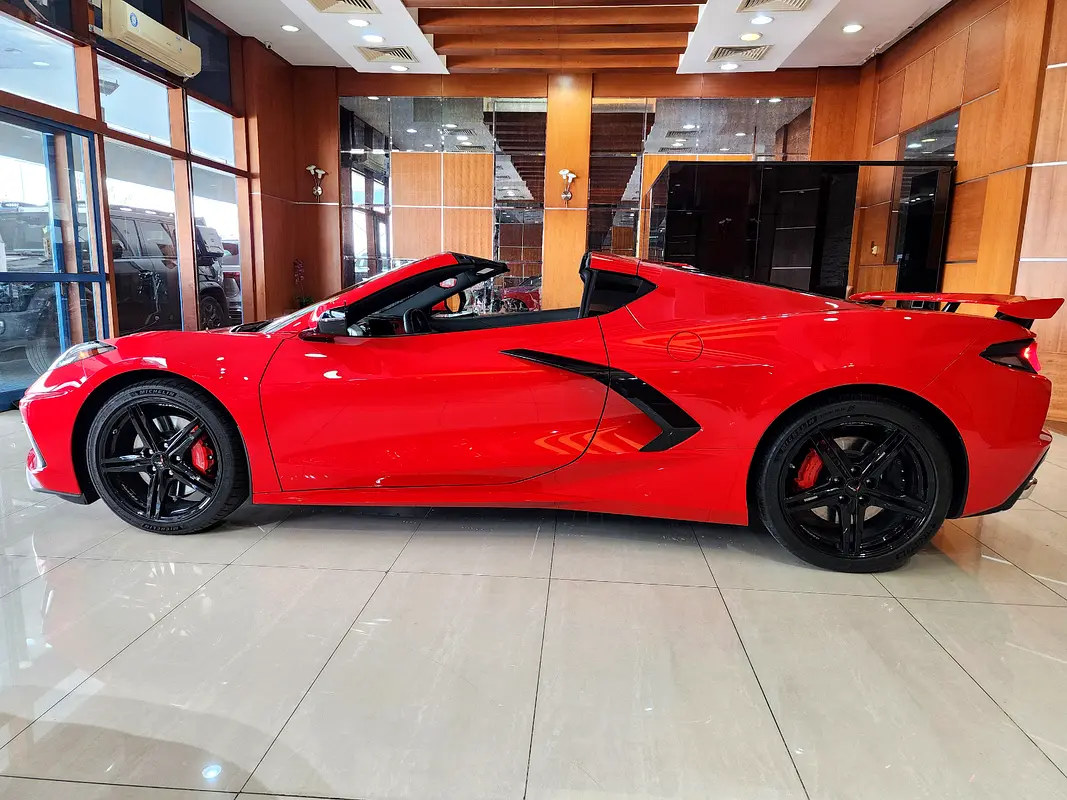 CHEVROLET Corvette C8 3LT 2026 - photo 4 - Import Émirats | International Cars