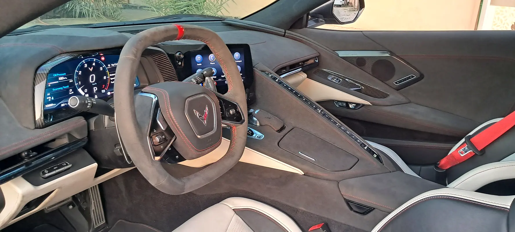 CHEVROLET Corvette 70th Anniversary Edition 2023 - photo 10 - Import Émirats | International Cars