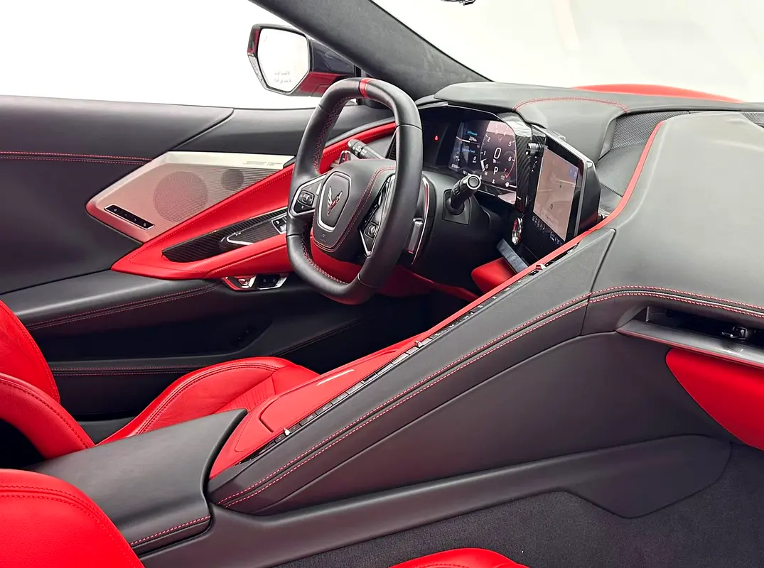 CHEVROLET Corvette Stingray 2021 - photo 10 - Import Émirats | International Cars