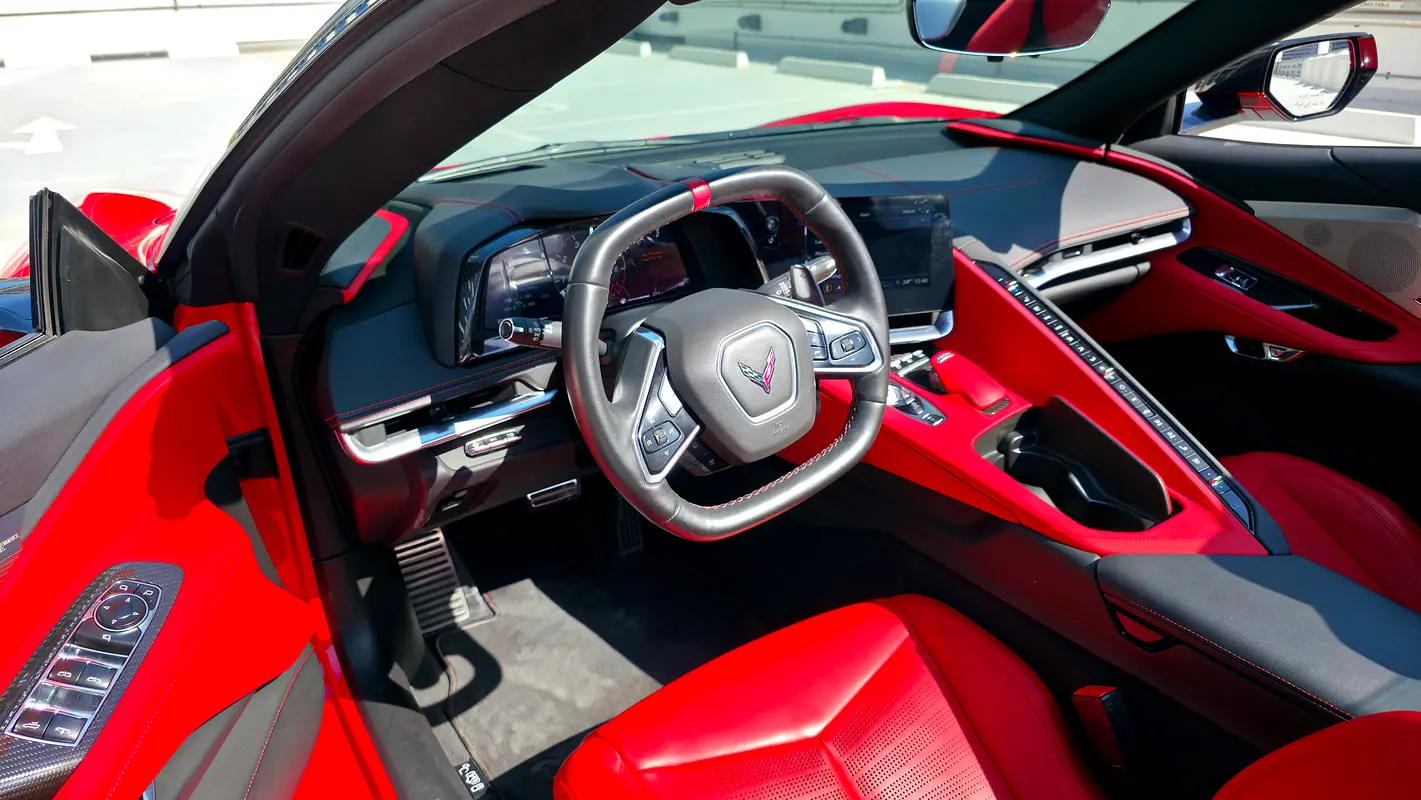 CHEVROLET Corvette Stingray 2021 - photo 9 - Import Émirats | International Cars