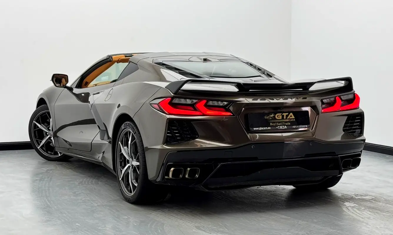 CHEVROLET Corvette C8 3LT 2021 - photo 5 - Import Émirats | International Cars