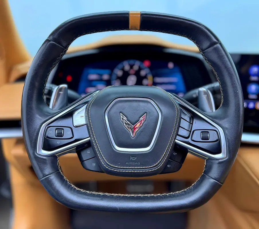 CHEVROLET Corvette C8 3LT 2021 - photo 8 - Import Émirats | International Cars