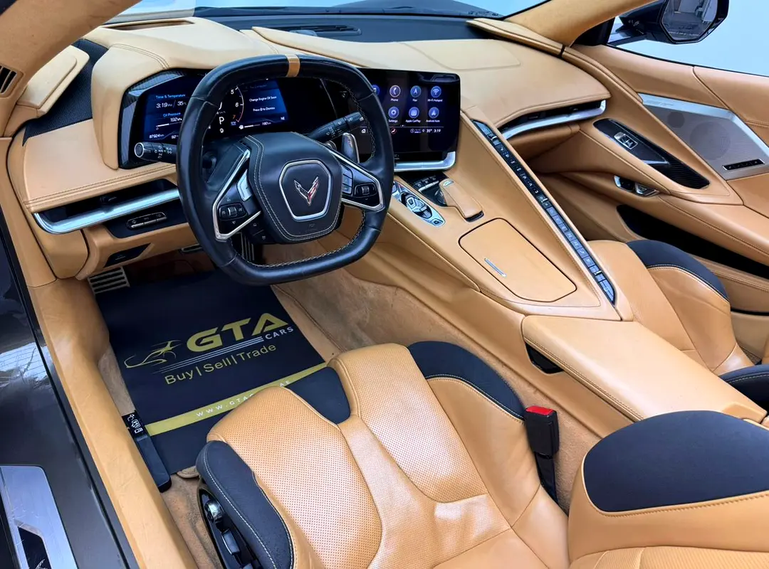 CHEVROLET Corvette C8 3LT 2021 - photo 9 - Import Émirats | International Cars