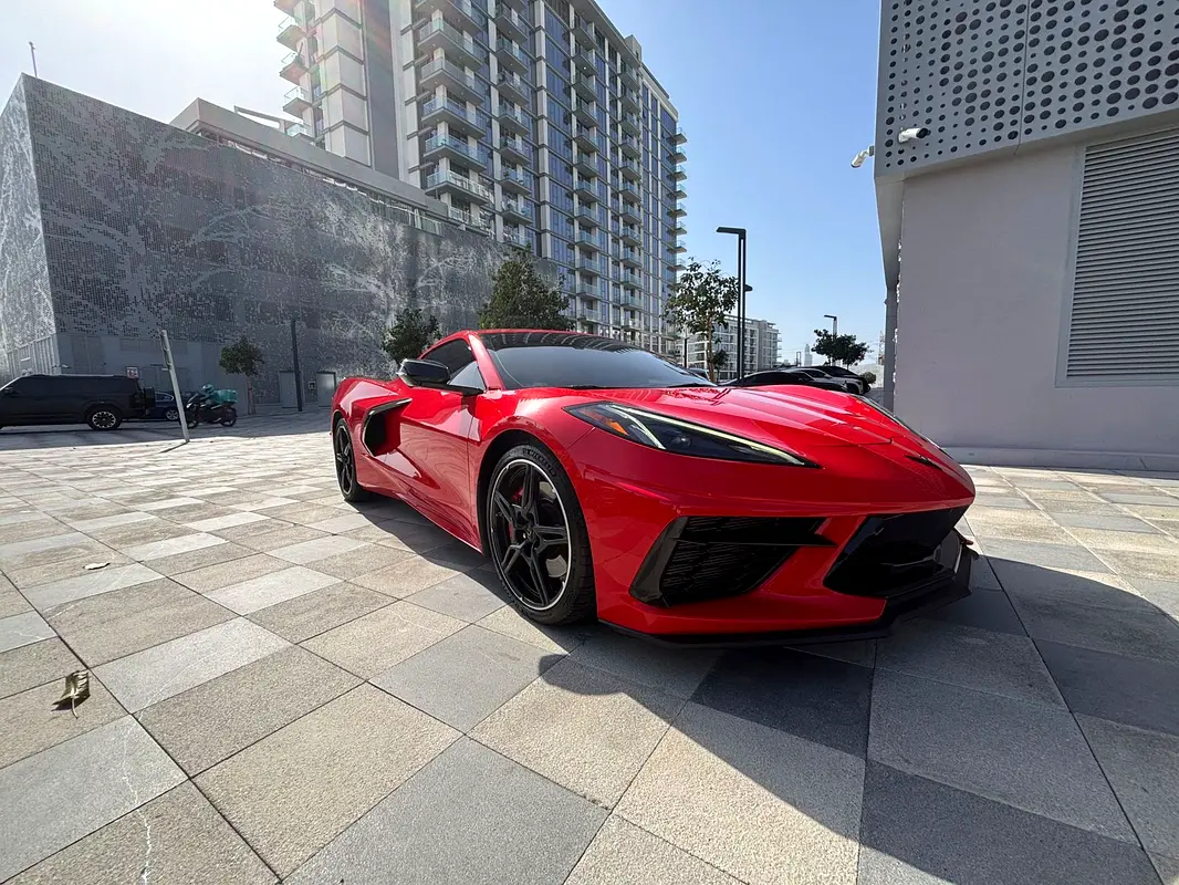 CHEVROLET Corvette C8 3LT 2021 - photo 3 - Import Émirats | International Cars