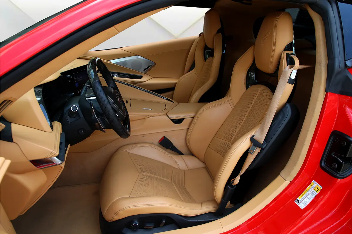 CHEVROLET Corvette Stingray 2021 - photo 9 - Import Émirats | International Cars