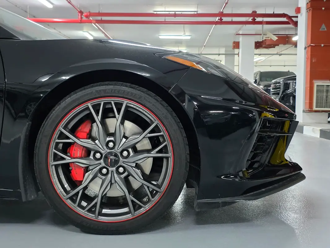 CHEVROLET Corvette Stingray 2023 - photo 3 - Import Émirats | International Cars