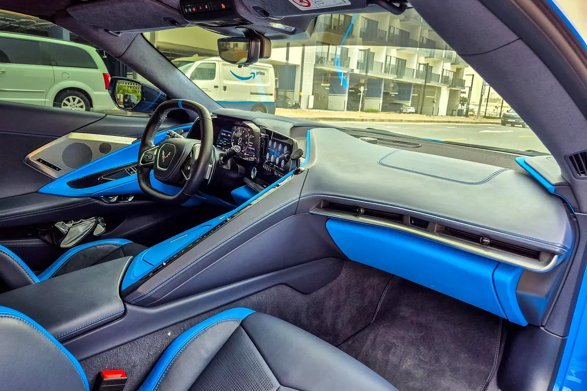 CHEVROLET Corvette Stingray 2021 - photo 8 - Import Émirats | International Cars