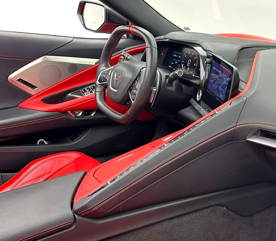 CHEVROLET Corvette C8 3LT 2022 - photo 10 - Import Émirats | International Cars