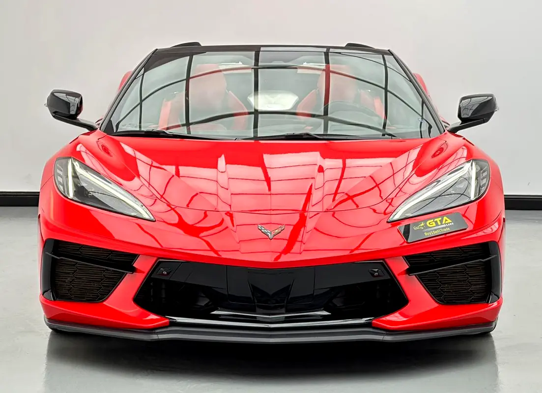 CHEVROLET Corvette C8 3LT 2022 - photo 2 - Import Émirats | International Cars