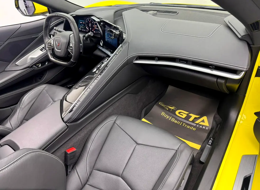 CHEVROLET Corvette Stingray 2024 - photo 12 - Import Émirats | International Cars