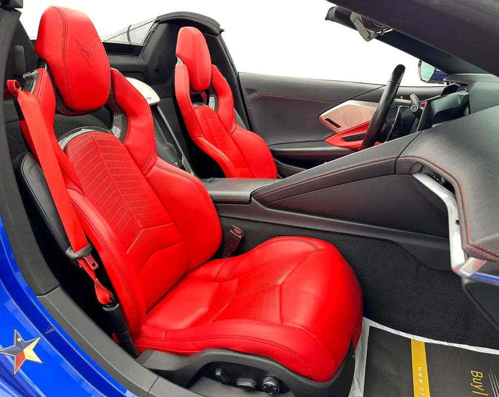 CHEVROLET Corvette Stingray 2021 - photo 11 - Import Émirats | International Cars