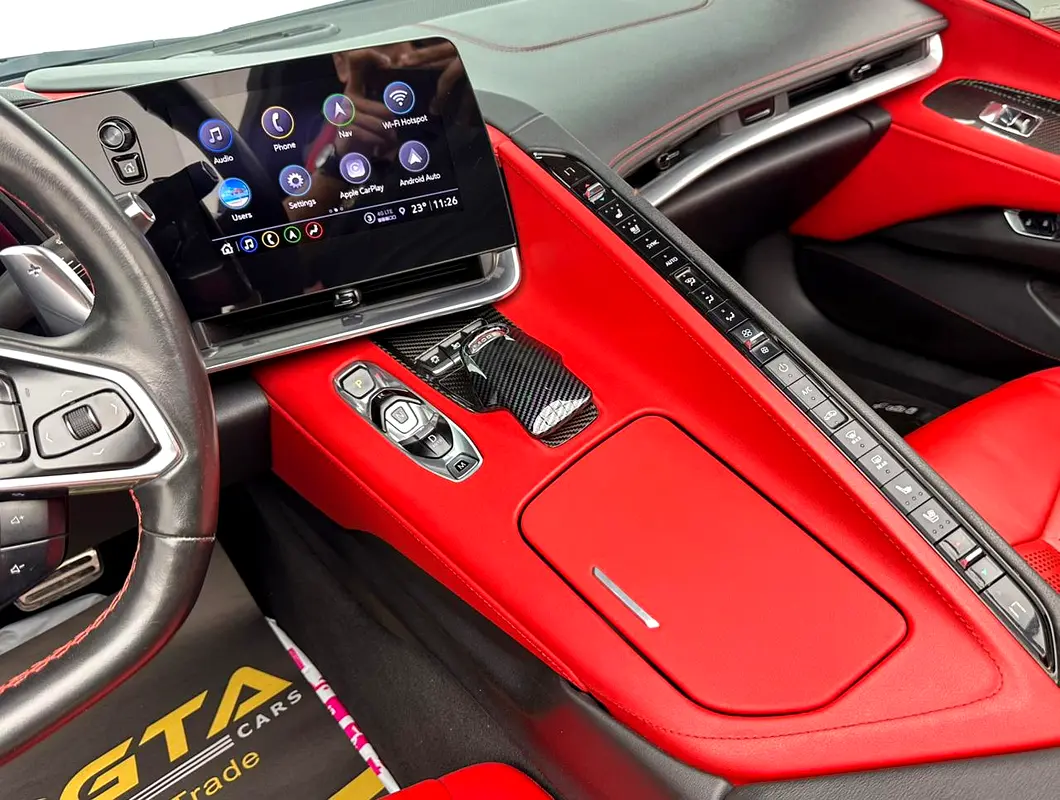 CHEVROLET Corvette Stingray 2021 - photo 12 - Import Émirats | International Cars