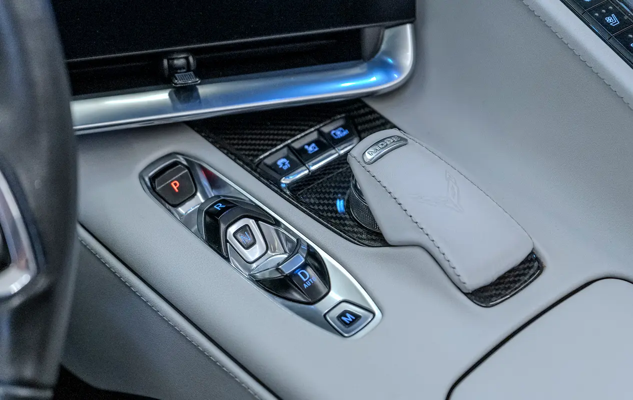 CHEVROLET Corvette Stingray 2022 - photo 12 - Import Émirats | International Cars