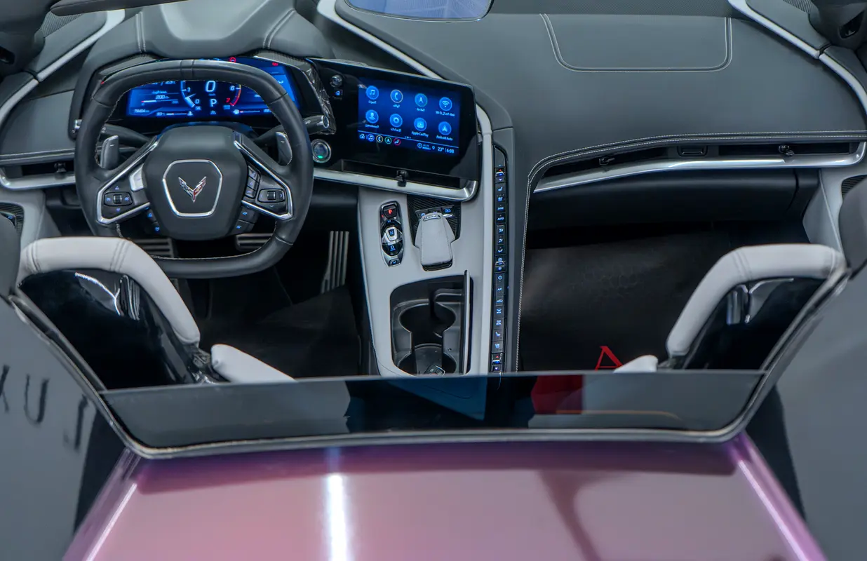 CHEVROLET Corvette Stingray 2022 - photo 6 - Import Émirats | International Cars