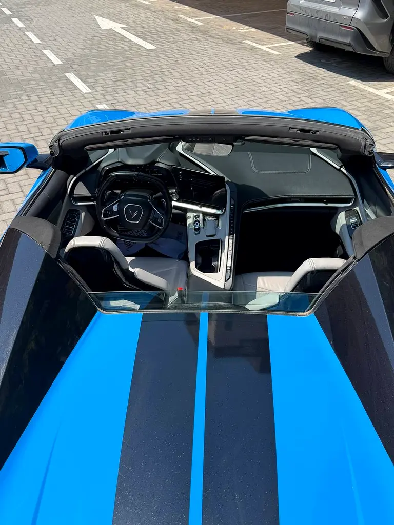 CHEVROLET Corvette C8 3LT 2022 - photo 2 - Import Émirats | International Cars