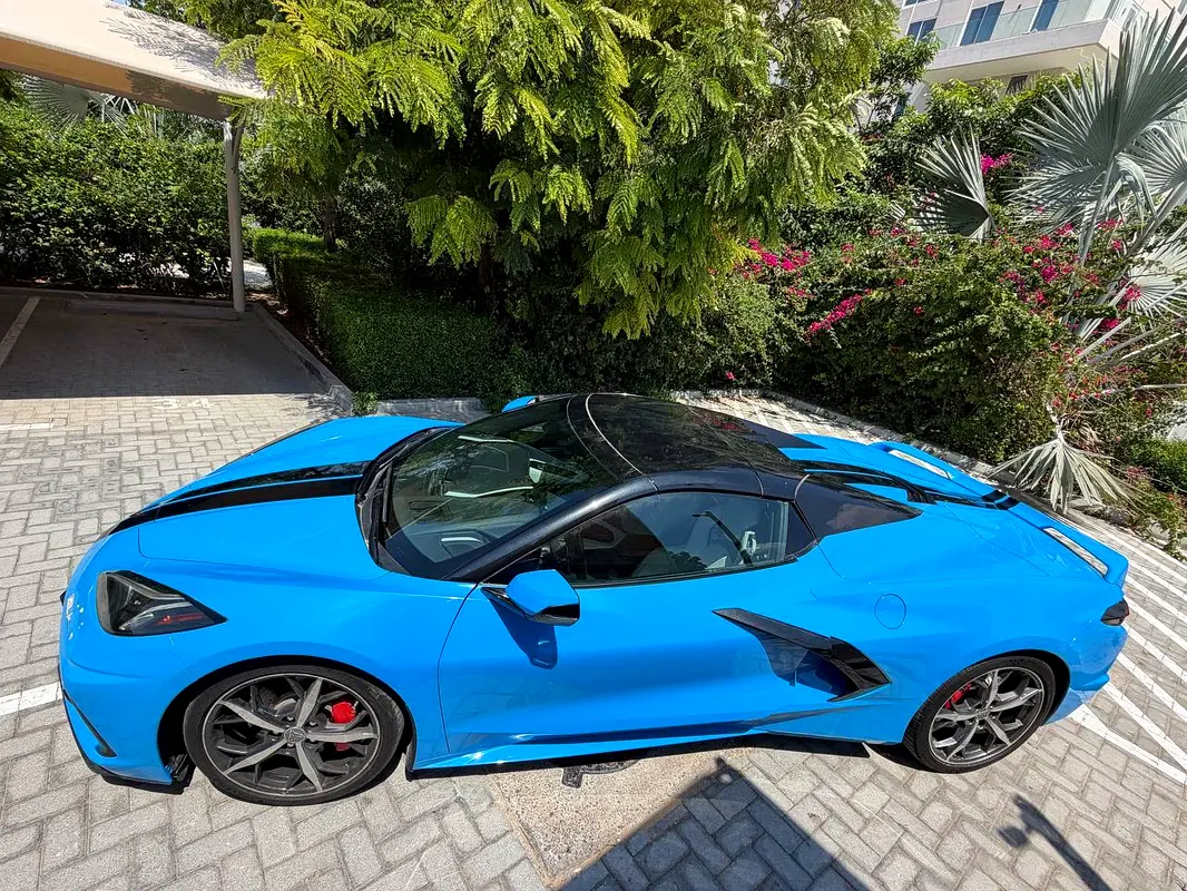 CHEVROLET Corvette C8 3LT 2022 - photo 8 - Import Émirats | International Cars