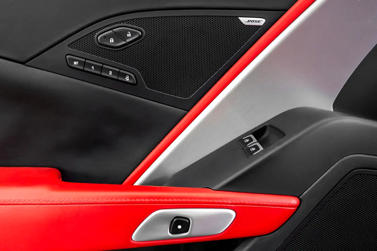 CHEVROLET Corvette Stingray 2015 - photo 12 - Import Émirats | International Cars