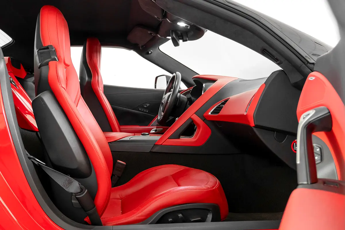 CHEVROLET Corvette Stingray 2015 - photo 8 - Import Émirats | International Cars