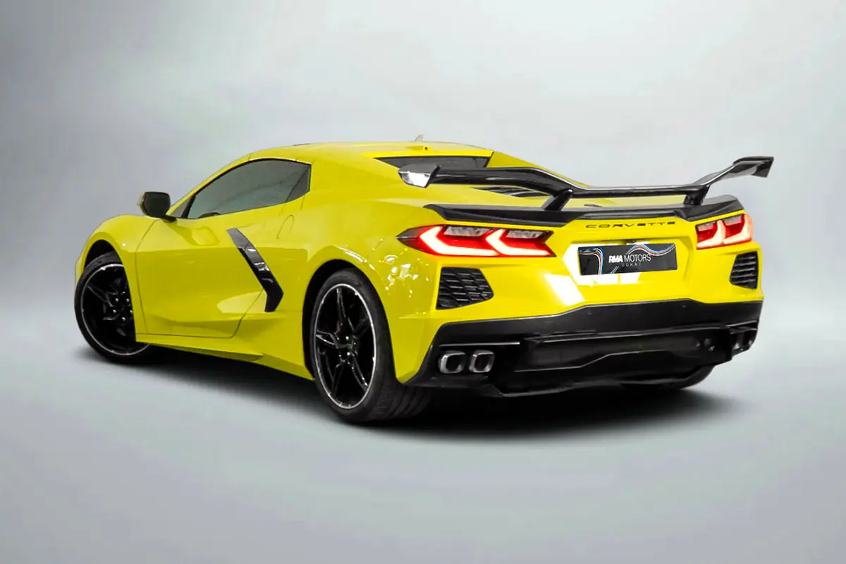 CHEVROLET Corvette Stingray 2022 - photo 2 - Import Émirats | International Cars