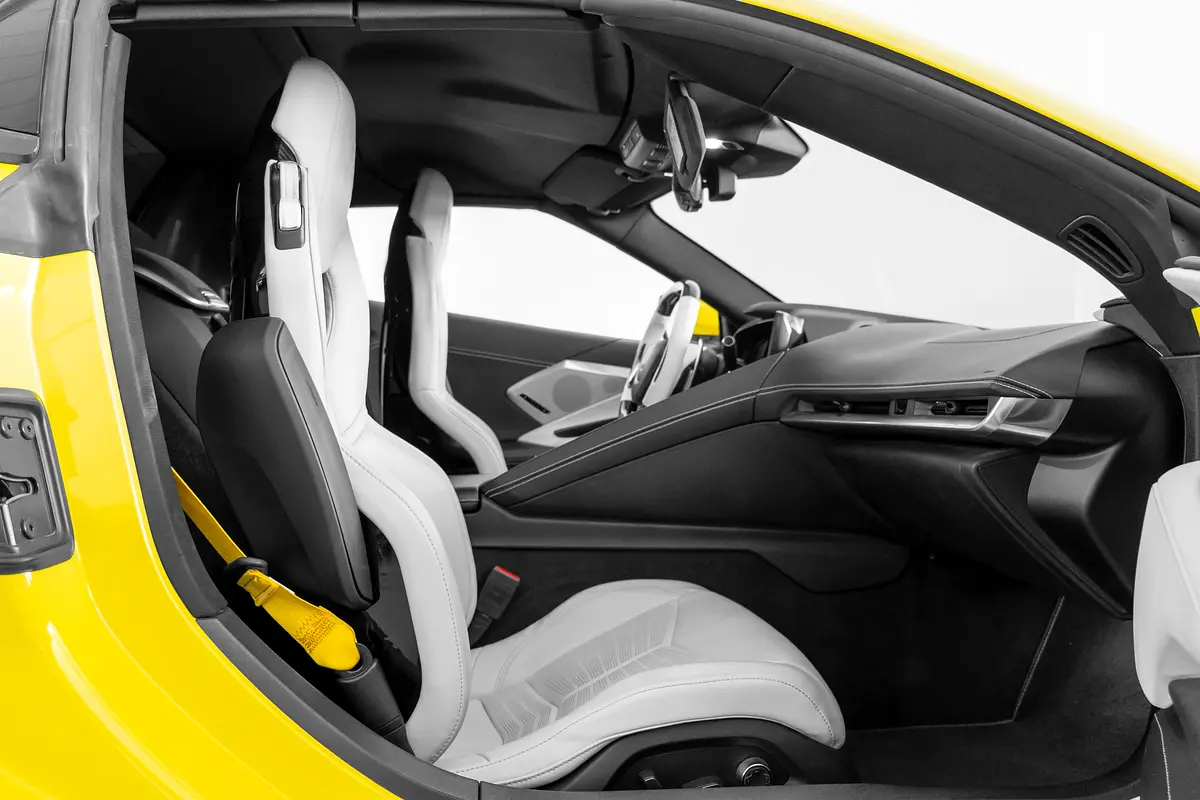 CHEVROLET Corvette Stingray 2022 - photo 8 - Import Émirats | International Cars