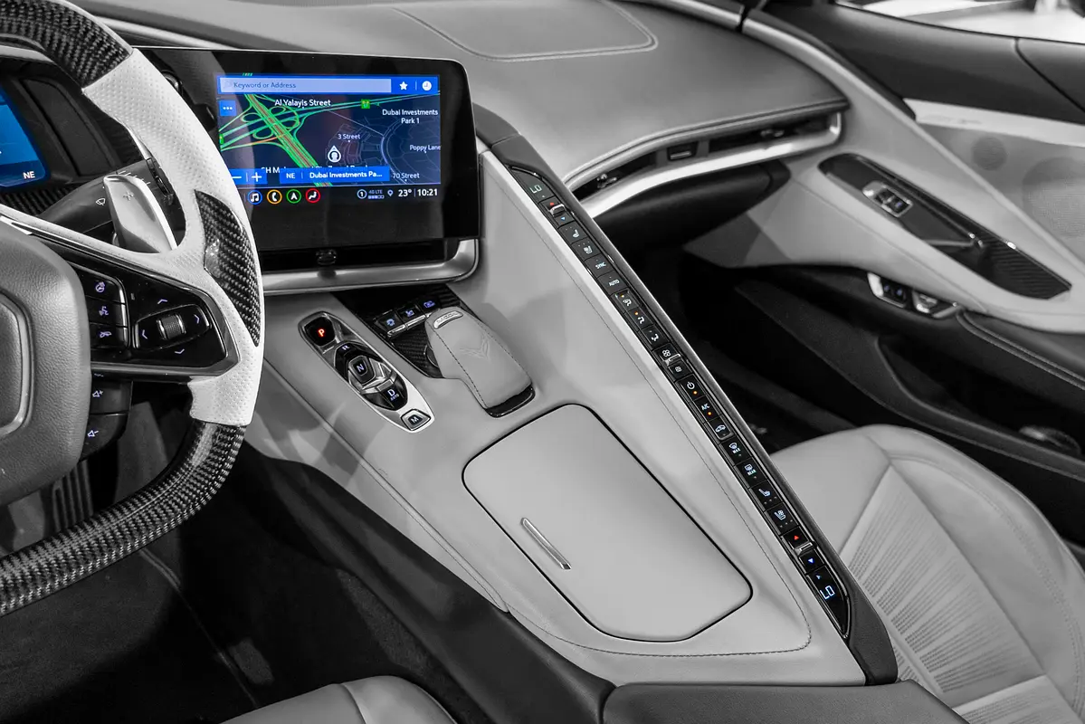 CHEVROLET Corvette Stingray 2022 - photo 9 - Import Émirats | International Cars