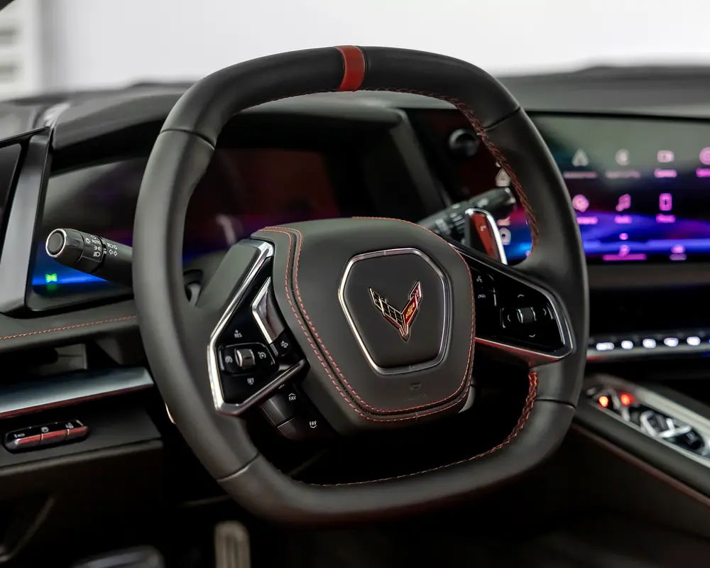CHEVROLET Corvette Stingray 2026 - photo 8 - Import Émirats | International Cars