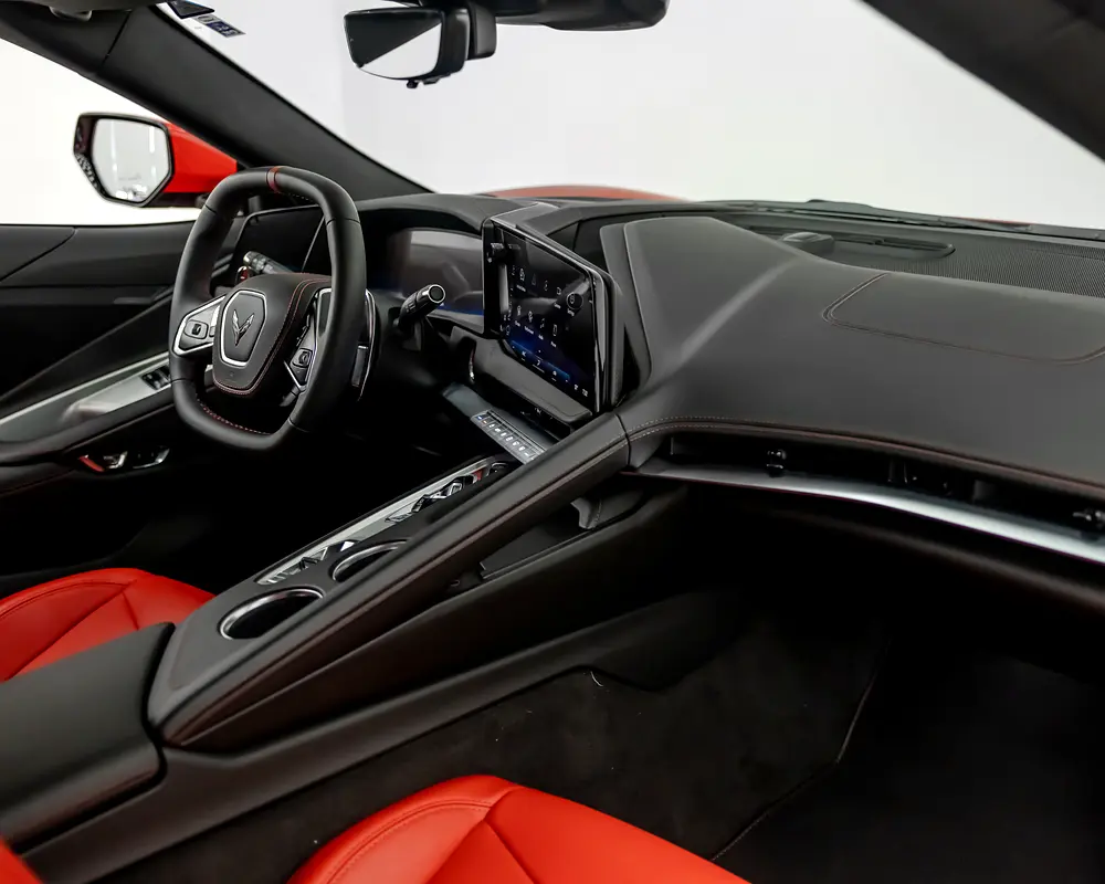 CHEVROLET Corvette Stingray 2026 - photo 9 - Import Émirats | International Cars