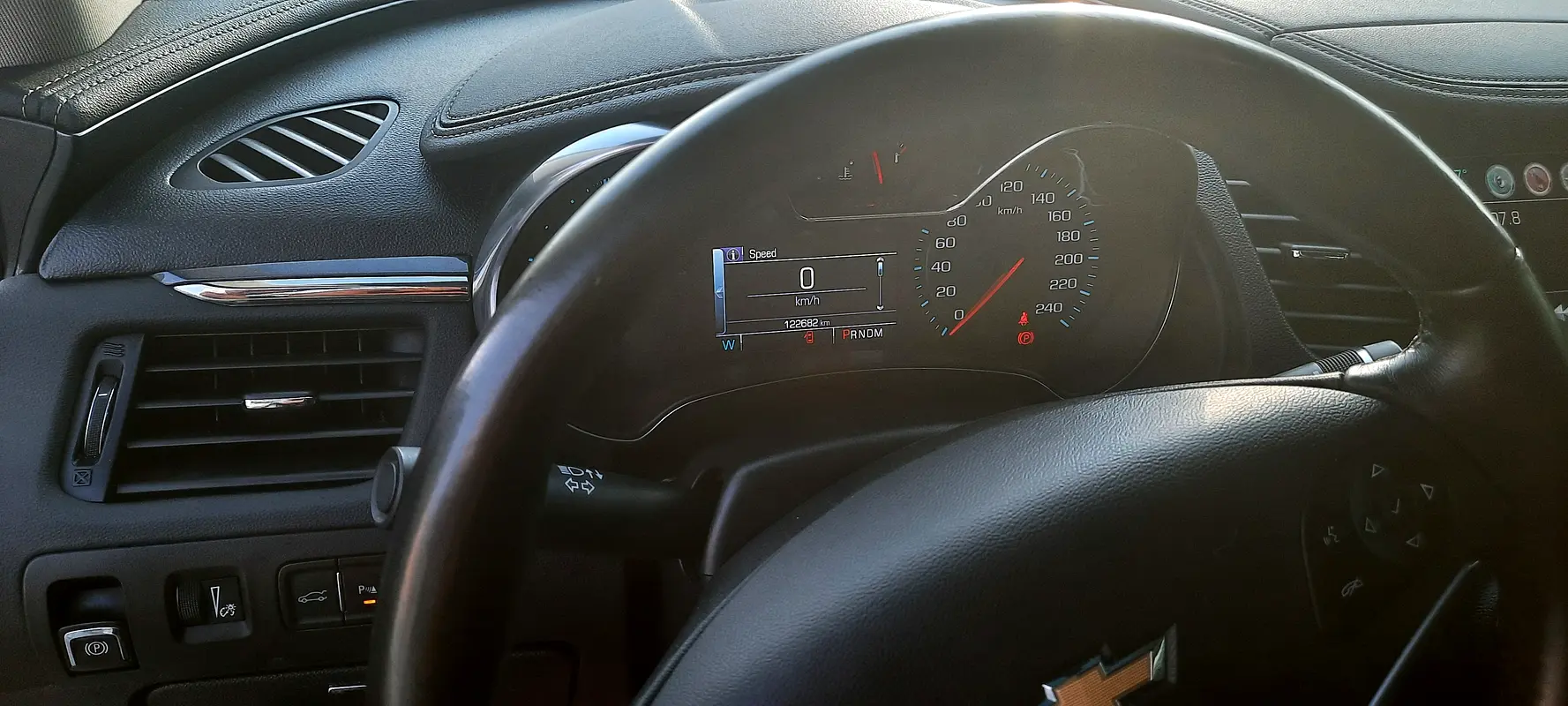 CHEVROLET Impala LTZ 2016 - photo 7 - Import Émirats | International Cars