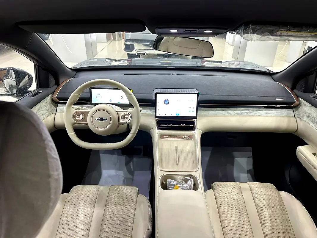 CHEVROLET Captiva Other 2026 - photo 9 - Import Émirats | International Cars
