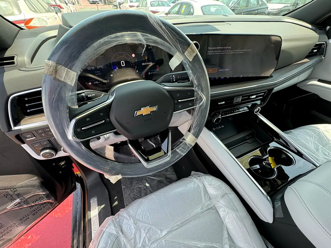 CHEVROLET Tahoe Premier 2025 - photo 10 - Import Émirats | International Cars