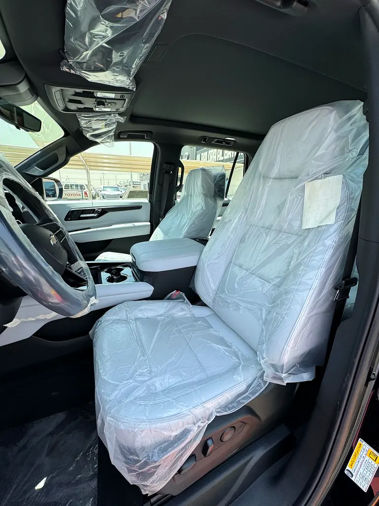 CHEVROLET Tahoe Premier 2025 - photo 8 - Import Émirats | International Cars