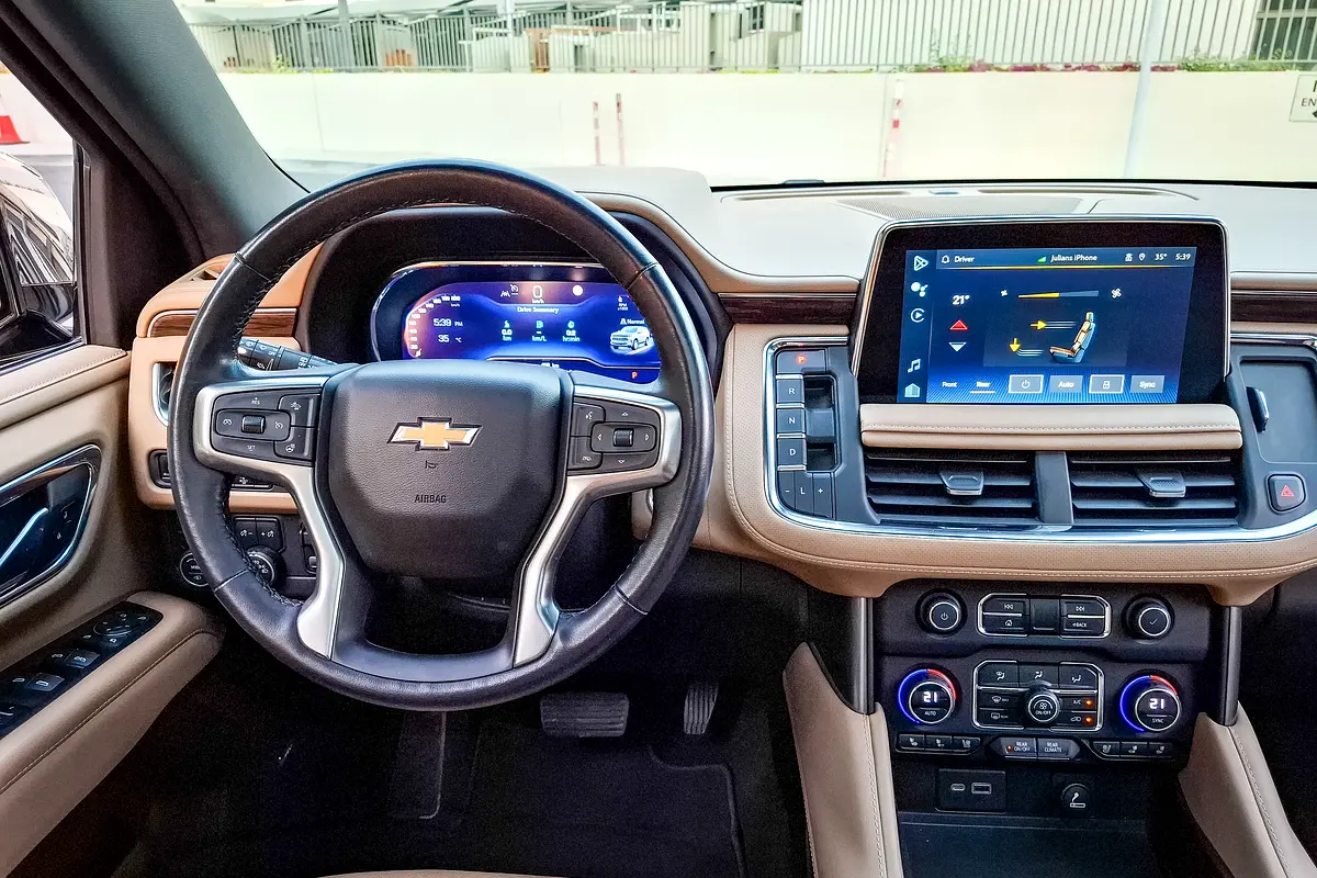 CHEVROLET Tahoe Premier 2023 - photo 10 - Import Émirats | International Cars