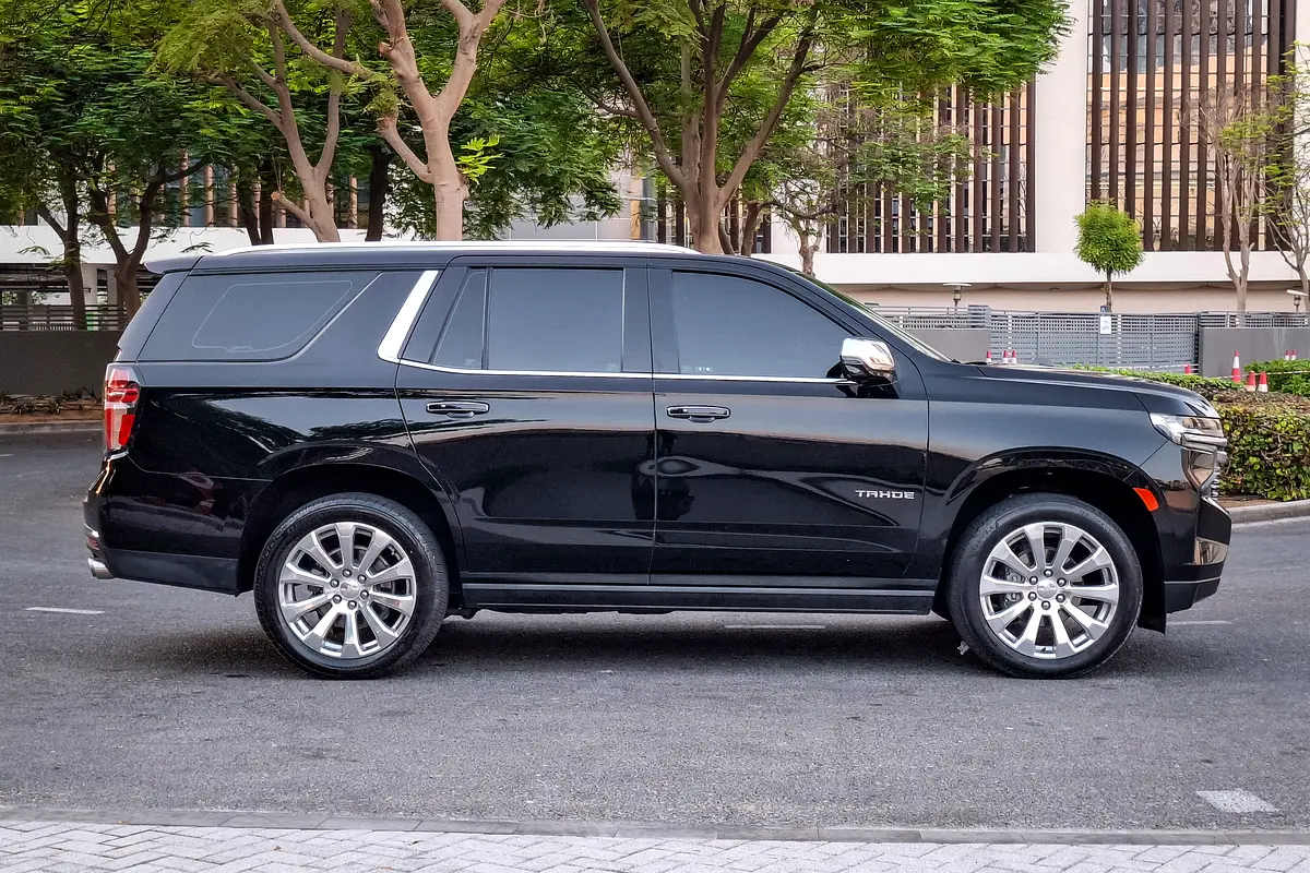 CHEVROLET Tahoe Premier 2023 - photo 4 - Import Émirats | International Cars